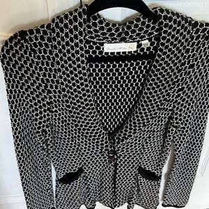 Knit Jacket- long sleeve and side pockets